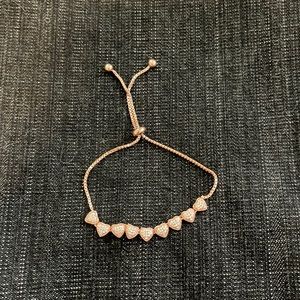 Rose gold heart bracelet